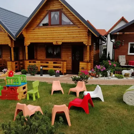 度假居 Letniskowe Paradise