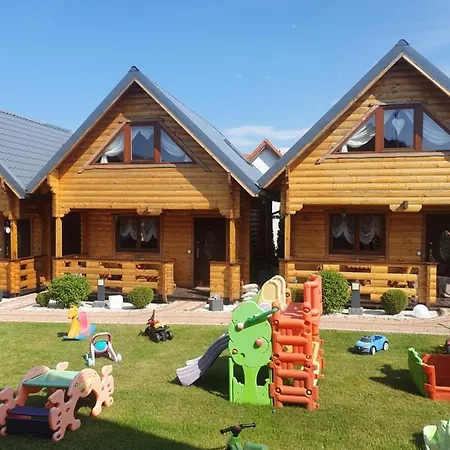 펜션 Letniskowe Paradise 레왈