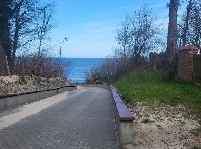 Dom wakacyjny Letniskowe Paradise *